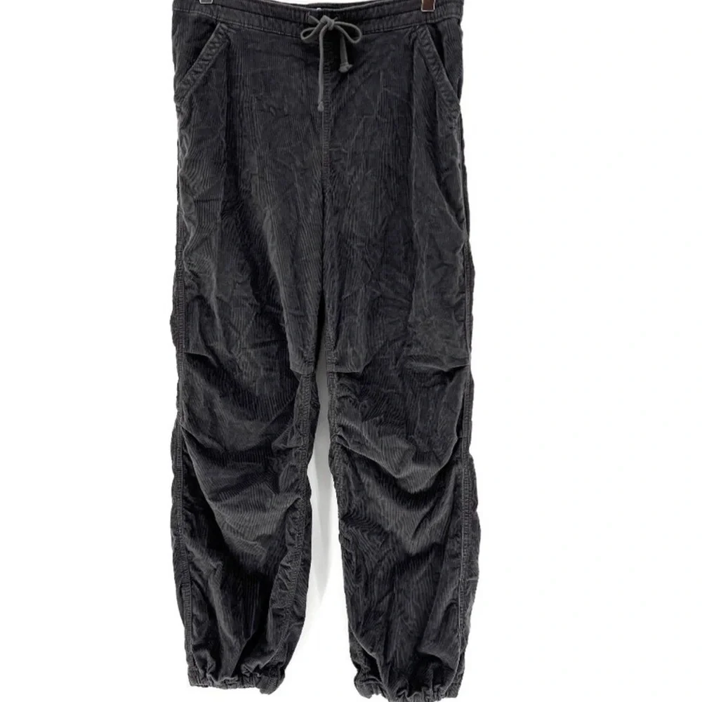 Hollister Corduroy Adjustable Rise Parachute Baggy Jogger Pants Size Large NWT - Picture 3 of 12